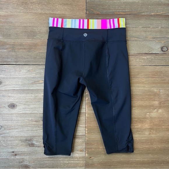 Lululemon Bandha Crop - Picture 6 of 8
